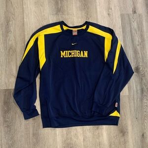 Nike Michigan Crewneck- sz L